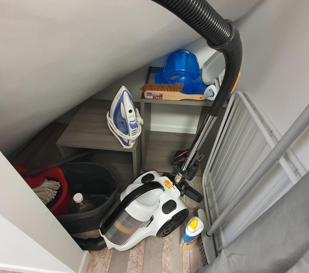 Appartement Renove Et Lumineux A Mers Les Bains Au Dessus D'Un Ancien Commerce Mersois En Duplex Pour 4 Personnes Pour Du Repos, Des Vacances Ou Pour Le Travail Exterior photo